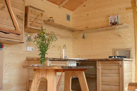 roulotte près du lac de Vassivière. 